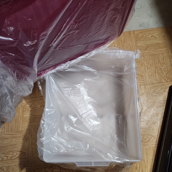 Tupperware Large Storage Tote - Picture 2 of 5